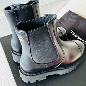 CHANEL Black Leather Chelsea Boots brand new in box with dust bags size 6